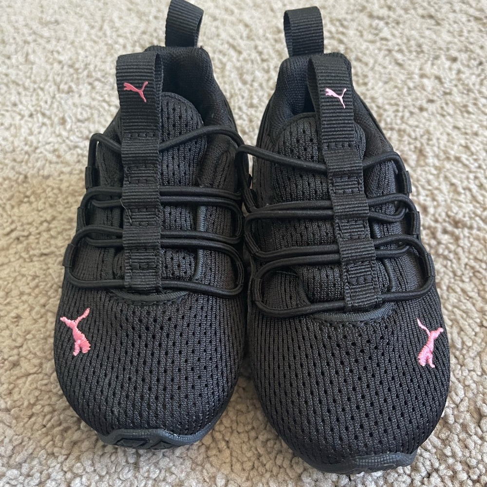 SHOES FOR KIDS - Picture 7 of 11